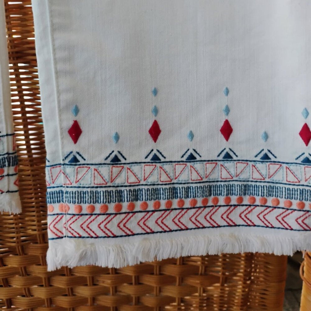 Women Capri Pant, Chico Brand, Like New Cond, size 0 in Chico (~misses 4)